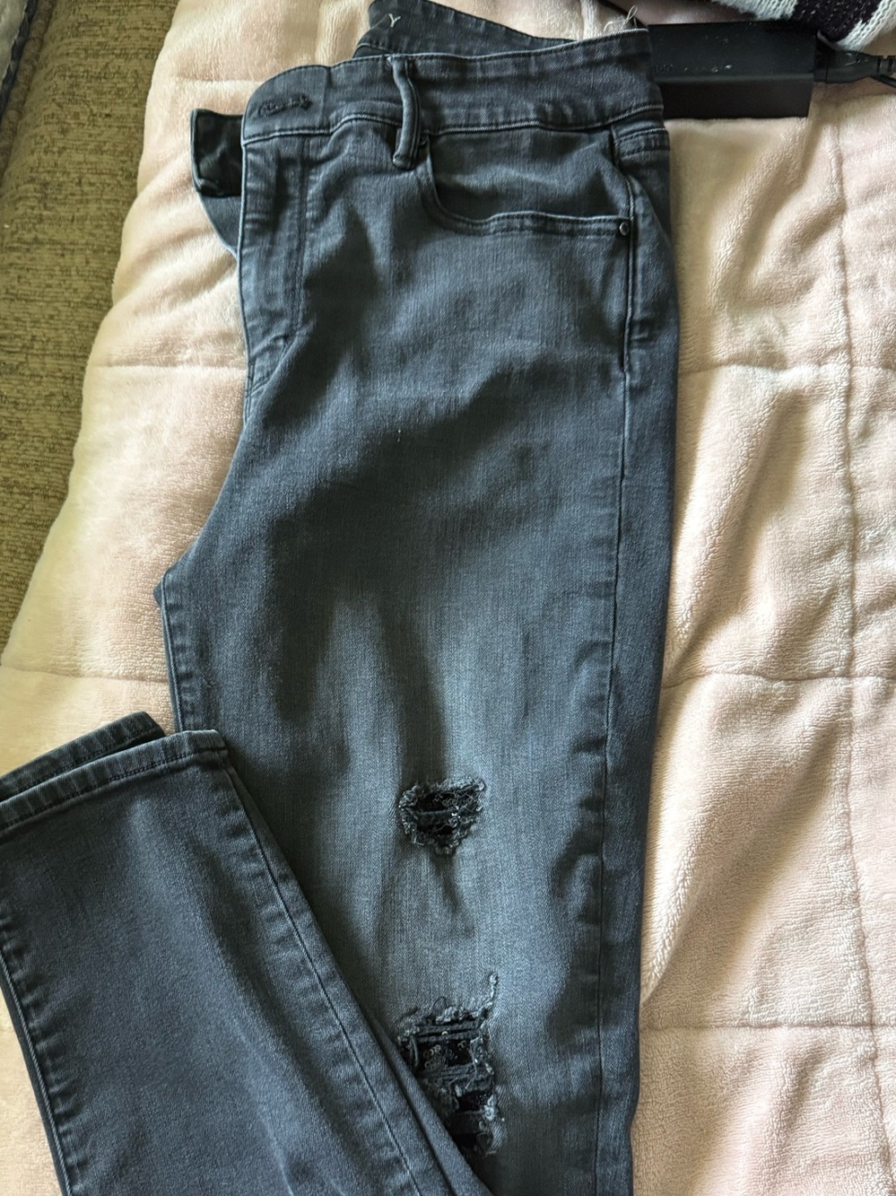 Black Distressed Skinny Jeans